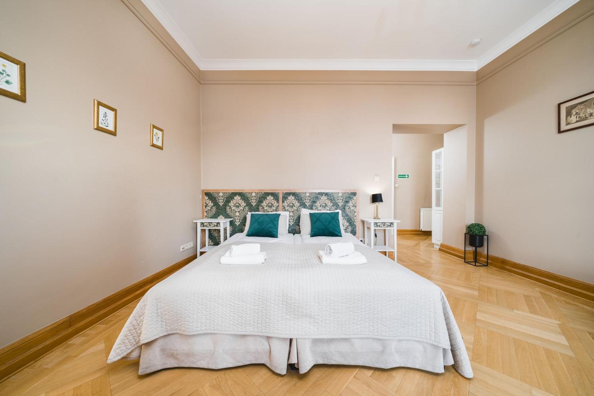 Apartamenty W Palacu Pod Baranami Kraków Eksteriør billede
