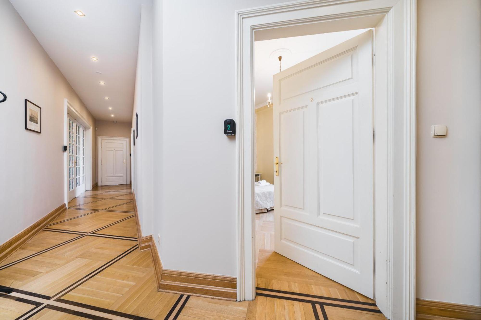 Apartamenty W Palacu Pod Baranami Kraków Eksteriør billede