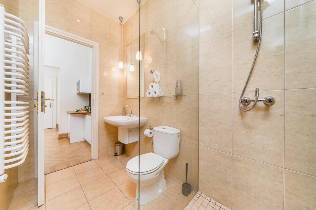 Apartamenty W Palacu Pod Baranami Kraków Eksteriør billede